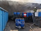 Požár drceného odpadu na skládce Celio u Růžodolu. (28. března 2020)