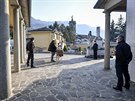 Pípravy na poheb v italském msteku Zogno nedaleko Bergama (21. bezna 2020)