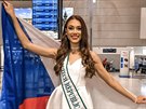 Denisa Spergerová pi odletu na sout Miss World do Londýna