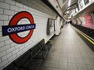 Stanice metra Oxford Circus v Londýn, Anglie