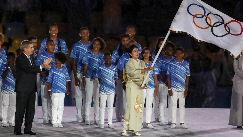 Při slavnostní zakončení olympiády v Riu byla symbolicky předána štafeta Tokiu....
