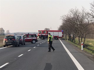 Dva motocyklisté zemřeli na následky dopravní nehody, která se stala nedaleko...