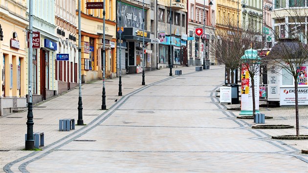 Przdn Karlovy Vary v dob karantny. Tda T. G. Masaryka