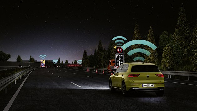 Adaptivní tempomat ACC s prediktivním ovládáním rychlosti. Vůz reaguje na rychlostní omezení přikázaná značkami u silnice, na limity v obcích. Díky mapám a GPS “ví” o zatáčkách, kruhových objezdech i křižovatkách.