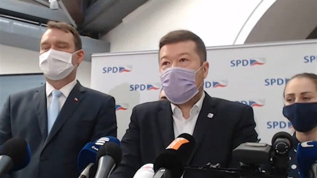 Šéf SPD Tomio Okamura oslovil výrobce japonského léku proti koronaviru Avigan, který byl úspěšně použit v Čině, aby ho mohli mít i čeští pacienti.