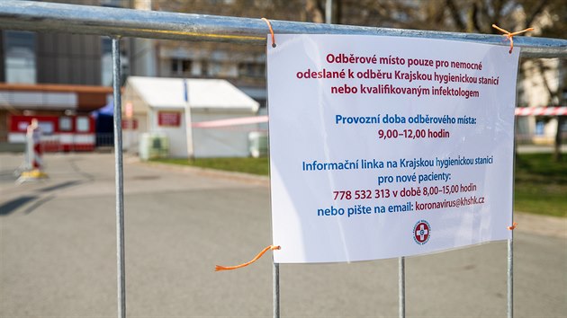 V hradeck fakultn nemocnici vzniklo odbrov msto na vyeten COVID-19 (20. 3. 2020).