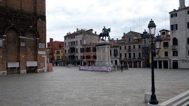 Prázdné ulice v italských Benátkách (22. března 2020)