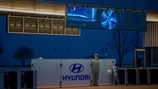 Nošovická automobilka Hyundai po noční směně 21. března 2020 ráno kvůli...