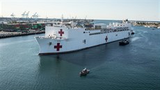 Plovoucí nemocnice USNS Mercy amerického námonictva