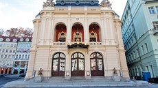 Historická budova Karlovarského městského divadla je architektonickým a...