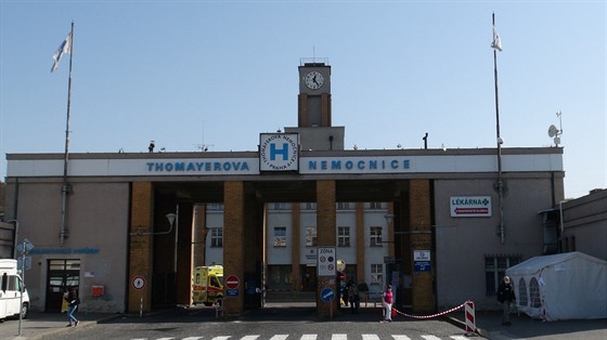 Thomayerova nemocnice v Praze-Krči. (27.3.2020)
