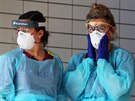 Zdravotní sestry v nemocnici sv. Tomáe v Londýn (31. bezna 2020)