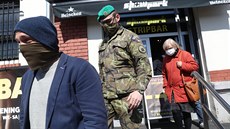 Pra�ský primátor Zden�k H�ib na�ídil vyklízení Showparku v Hole�ovicích. Místo...