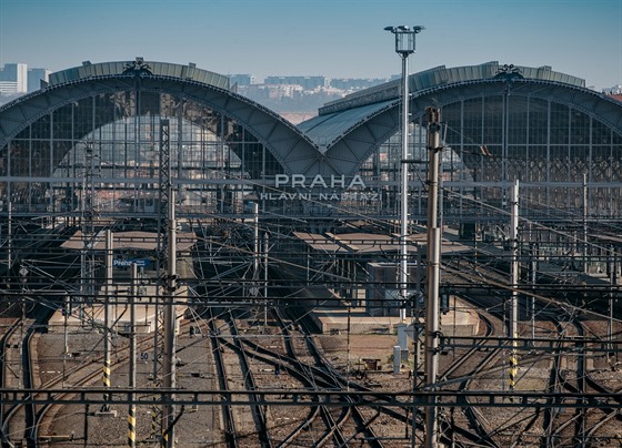 Hlavní nádraží v Praze (1. dubna 2020)