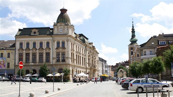 Mstský dm na Masarykov námstí v Perov, kde se od roku 1897 konají...