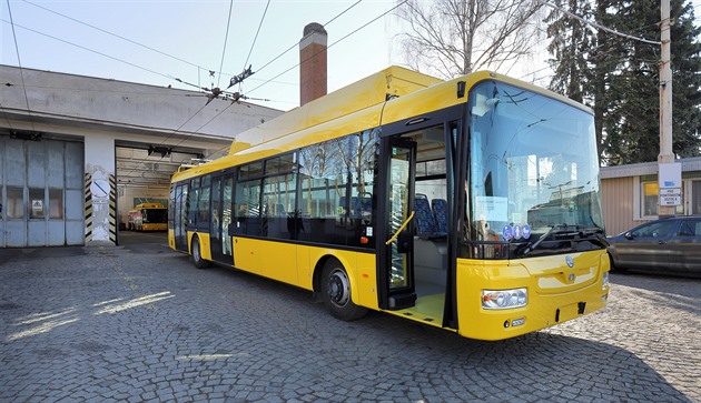 Nové trolejbusy v mariánskolázeské vozovn