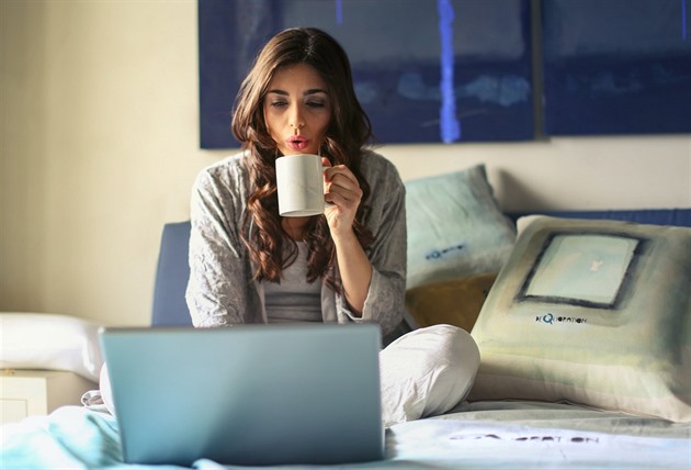 Nárok na home office pro rodiče? Znevýhodní je a firmy zatíží, varují experti