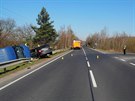 Dopravn� nehoda mezi Sokolovem a Lomnic�.