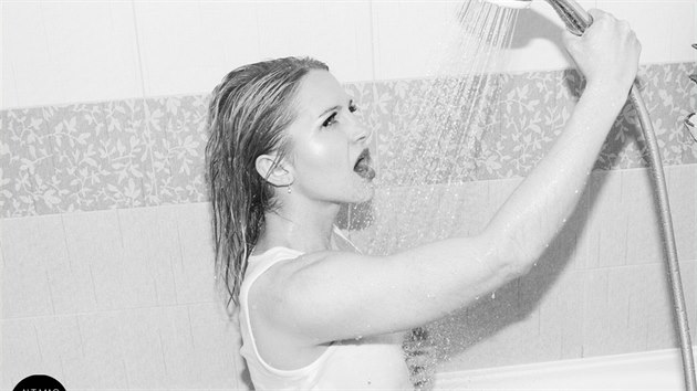 Miluje metal, tanec, knihy a zmrzlinu. MOgirl Zdena má spoustu vá�ní. A nejen...