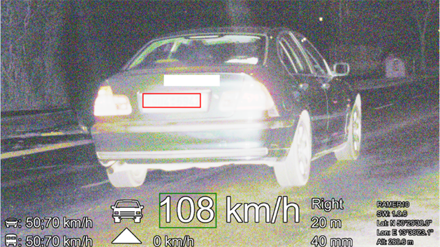 V mostecké ulici Zdenka Štěpánka naměřili policisté rychlost 108 km/h.