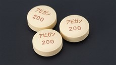 Experimentální lék Avigan vyvinul a vyrábí japonský koncern Fujifilm.