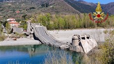 U italské Aully, zhruba v pli cesty mezi Janovem a Florencií, se zítil...