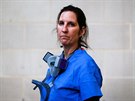 Zdravotní sestra Lisa Mehringová zamstnaná v nemocnici amerického státu...