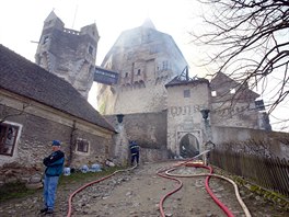 Poár stechy hradu Perntejn (15. dubna 2005)