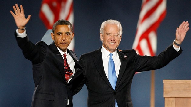 Barack Obama a Joe Biden po prezidentských volbách v roce 2008. (4. listopad 2008)