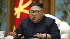 Severokorejský vdce Kim ong-un pedsedá setkání politbyra. Poaduje...