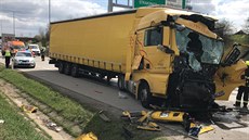 Nehoda dvou kamion na Praském okruhu. (14.4.2020)