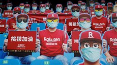 Figuríny fanouk na stadionu v Tchaj-wanu