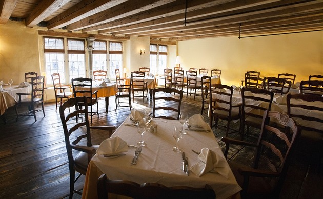 Kromě hasičů tu nikdo není. Hotely a restaurace v Jeseníku trápí nezájem turistů