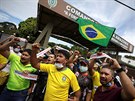 Brazilci demonstrovali za vojenskou intervenci ve státech, které zavedly...
