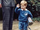 Prince Harry ve kolce s takou Lokomotiva Tomá (Londýn, 16. záí 1987)