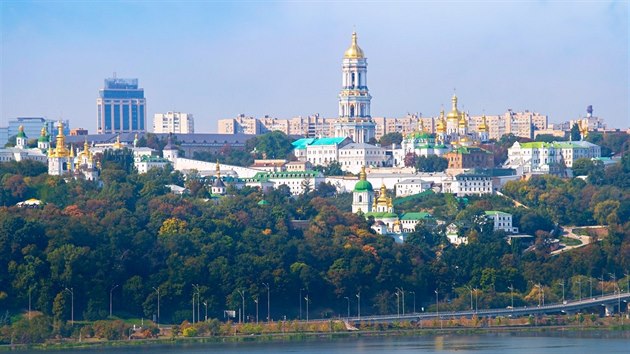 Kyjevskopeorsk lvra a panorama Kyjeva