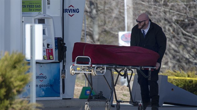 Stelec v kanadsk provincii Nov Skotsko zabil 22 lid. (20. dubna 2020)