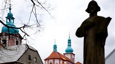 Kostel Nav�tívení Panny Marie v Horní Polici na �eskolipsku
