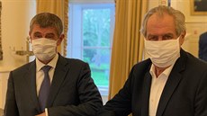 Premiér Andrej Babi se na zámku v Lánech na Kladensku setkal s prezidentem...