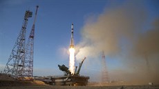 Ruská lo Progress MS-14 startuje z z kosmodromu Bajkonur v Kazachstánu. (25....