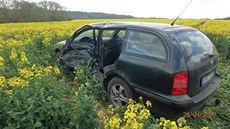 Motocykl se srazil s vozem �koda Octavia u Doudleb nad Orlicí (28. 4. 2020).