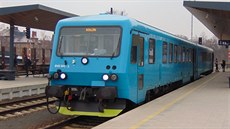 Motorová jednotka společnosti Arriva vlaky ve stanici Česká Lípa