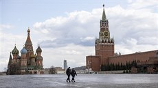Rudé náměstí v Moskvě je kvůli epidemii koronaviru liduprázdné (21. dubna 2020)
