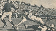 Momentka z utkání mezi Spartou a Slavií ze záí 1965.
