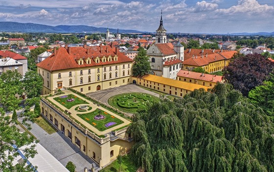 Původně renesanční zámek v Lipníku nad Bečvou v Olomouckém kraji se od roku...