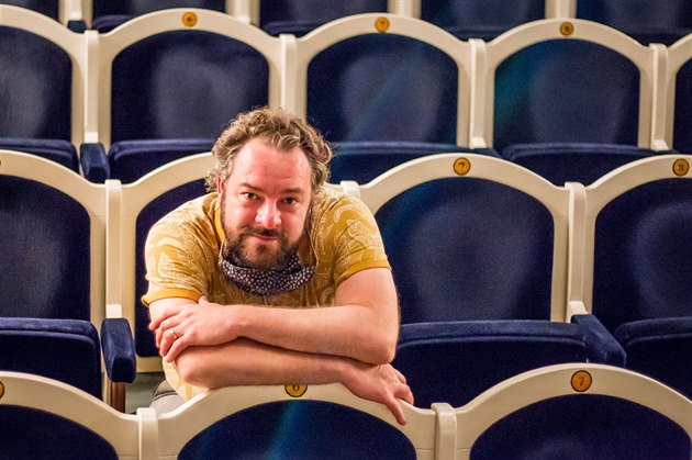 Luká Prdek zaívá s Jihoeským divadlem jako jeho editel kvli pandemii...
