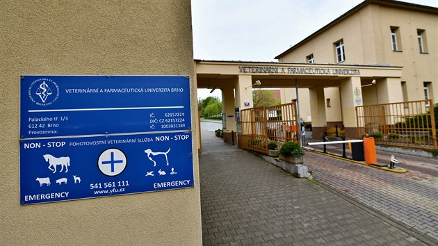 Pesun brnnsk farmaceutick fakulty pod kdla Masarykovy univerzity bude pouze formln, i nadle se bude vyuovat v arelu na Palackho td.