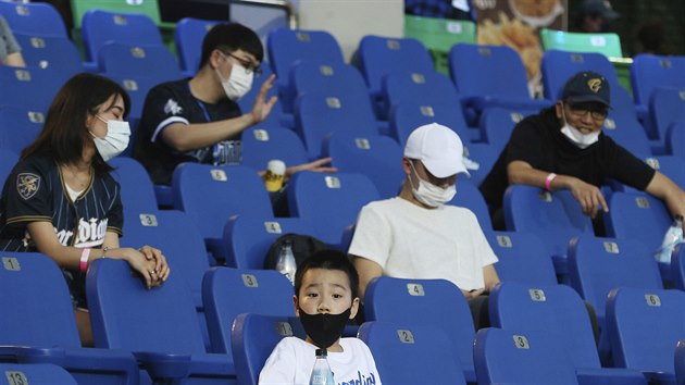 Na Tchaj-wanu u zase mohou na baseball chodit divci.