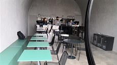 Interiér zero waste kavárny Lab