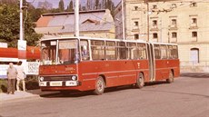 Autobusy Ikarus 280 vyuívali brnntí cestující v období 1980 a 2001.
